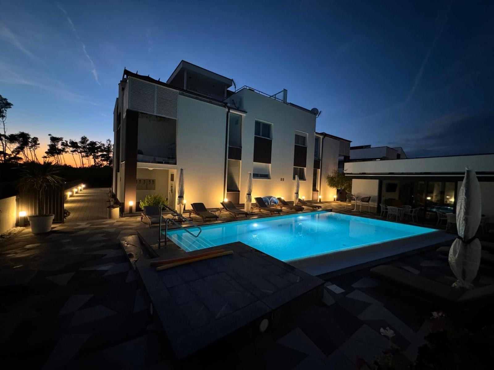 Apartments Laura 1 Privlaka  Exterior photo