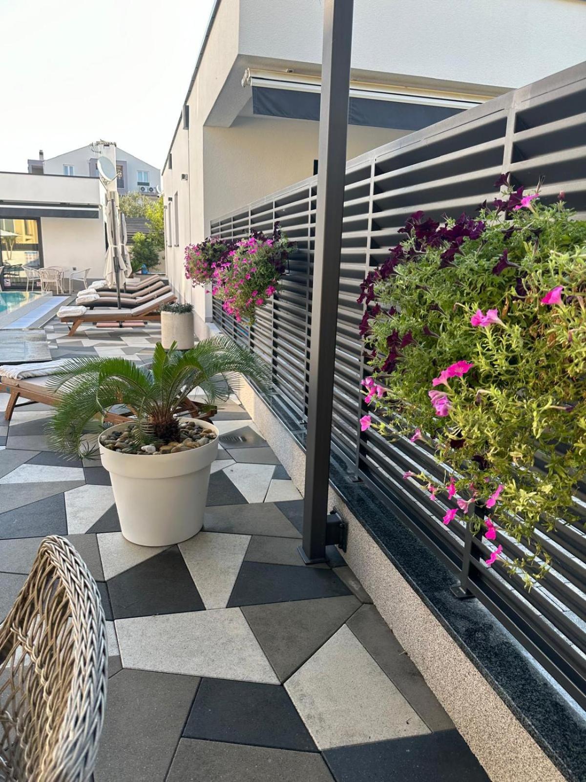 Apartments Laura 1 Privlaka  Exterior photo
